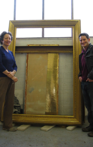 The commissioned portrait frame
